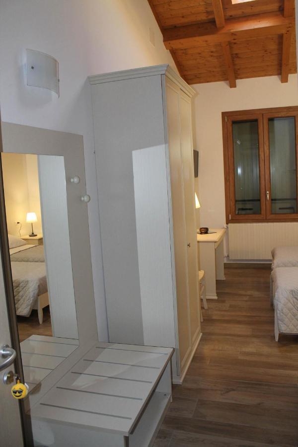 Corte Nuova B&B Bagnolo San Vito Luaran gambar