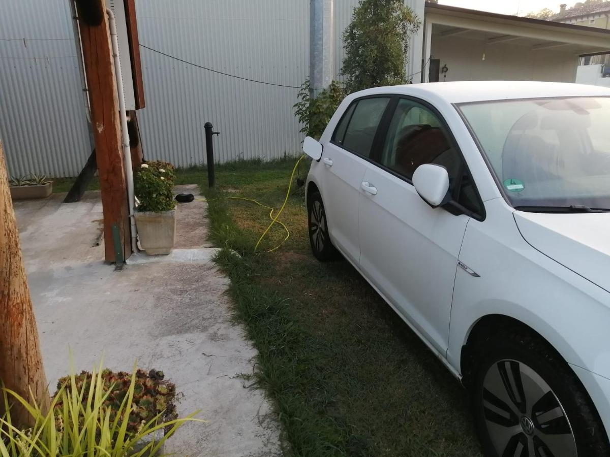 Corte Nuova B&B Bagnolo San Vito Luaran gambar